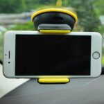 Suporte de Telefone para Carro Hoco CA5 con Ventosa Preto Amarelo - Image 2